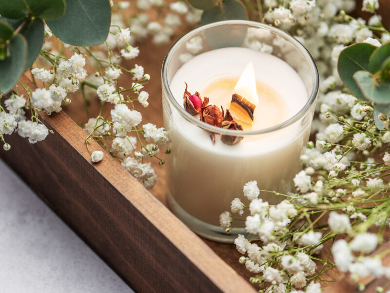 Oryginalne świece zapachowe — wyjątkowe upominki dla każdego